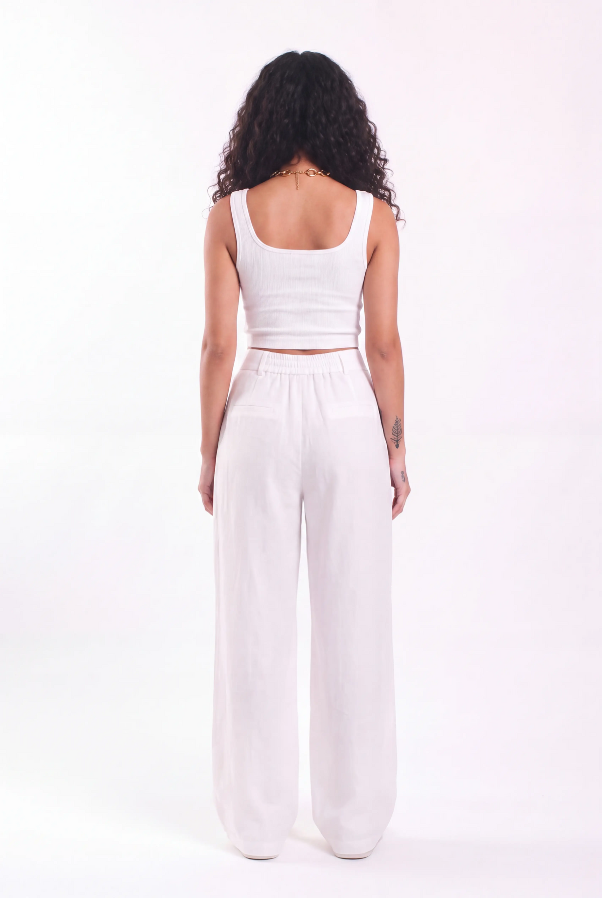 Linen pleated trousers